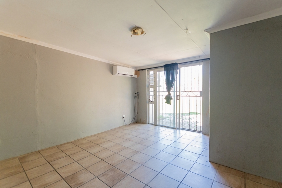 4 Bedroom Property for Sale in Velddrif Western Cape